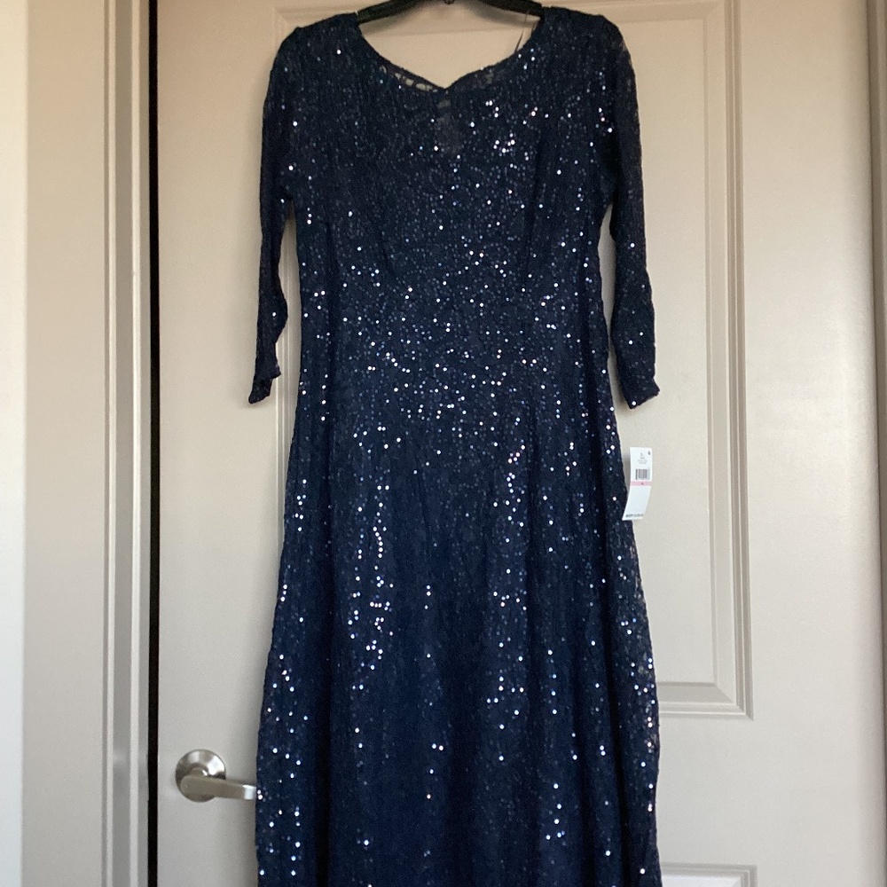 SL FASHIONS Lace Overlay Fit & Flare Midi Dress, size 10 - Picture 2 of 14